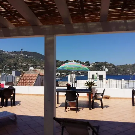 Centro Storico Flat 6 Mins From Port Апартаменты *