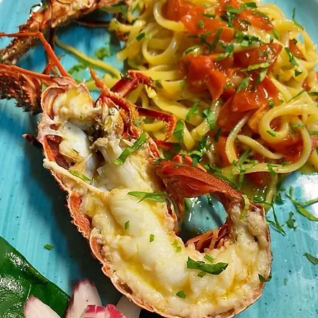 Centro Storico Flat 6 Mins From Port Lipari (Isola Lipari)