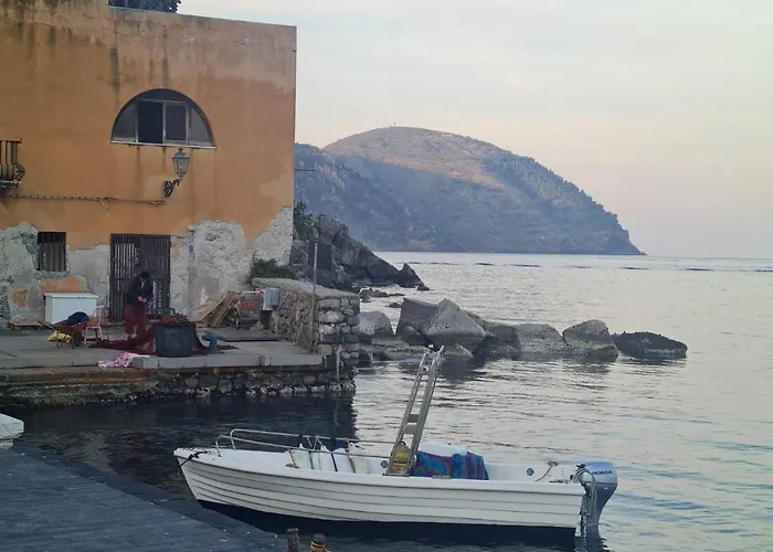 Apartamento Centro Storico Flat 6 Mins From Port